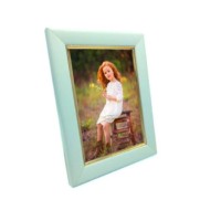 Typical white twin photo frame